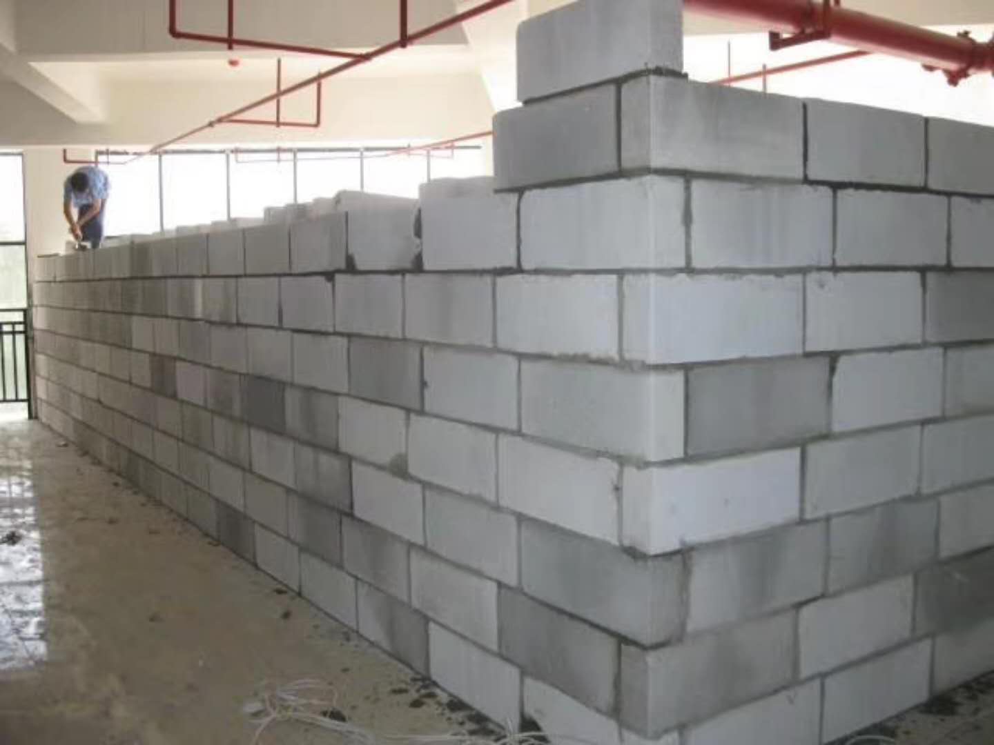 仪陇蒸压加气混凝土砌块承重墙静力和抗震性能的研究